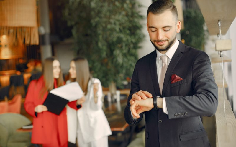 Ce este "polish-ul" și cum influențează estetica ceasului de lux?